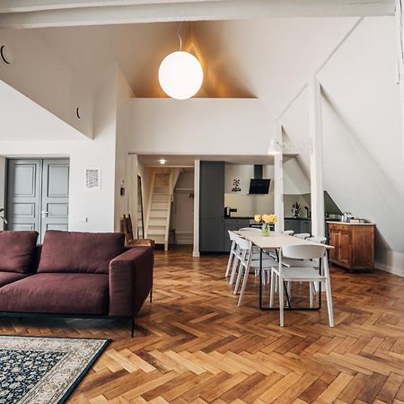 Constantine Apartments Рига Экстерьер фото