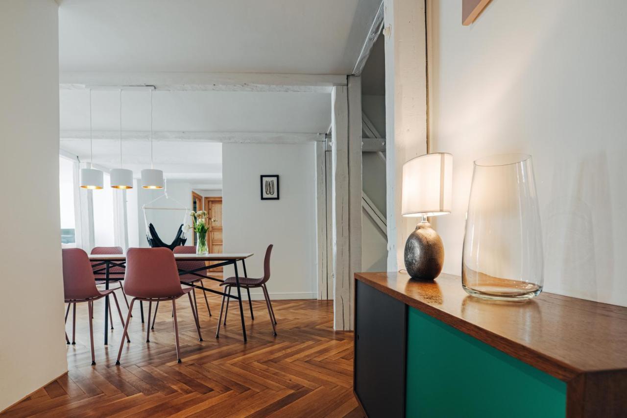 Constantine Apartments Рига Экстерьер фото