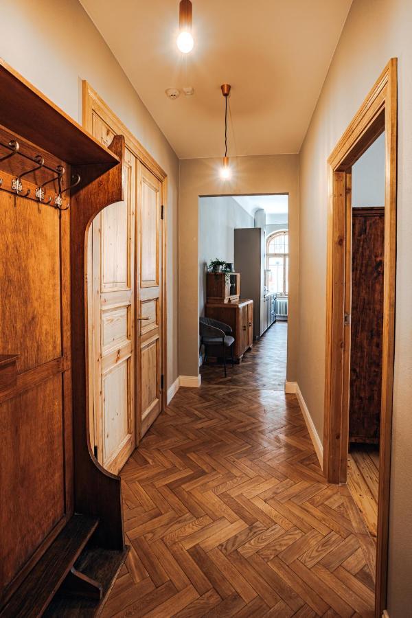 Constantine Apartments Рига Экстерьер фото